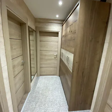 Apartament Mb