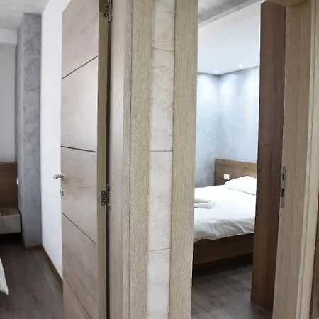 Mb דירה קופאוניק