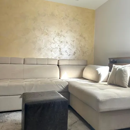 Mb דירה קופאוניק